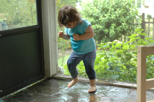 please don't drink the water, mia